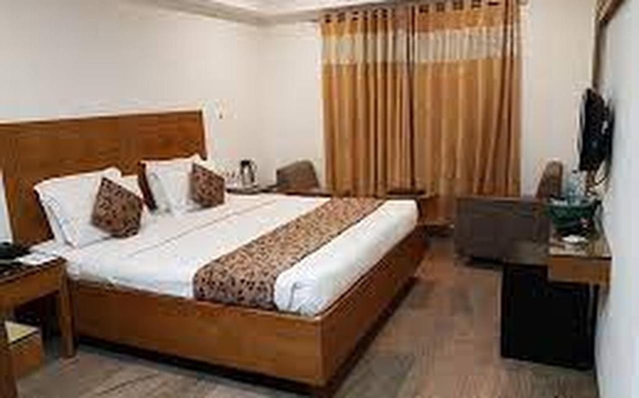 فندق بونجاب بالاس Rāipur المظهر الخارجي الصورة